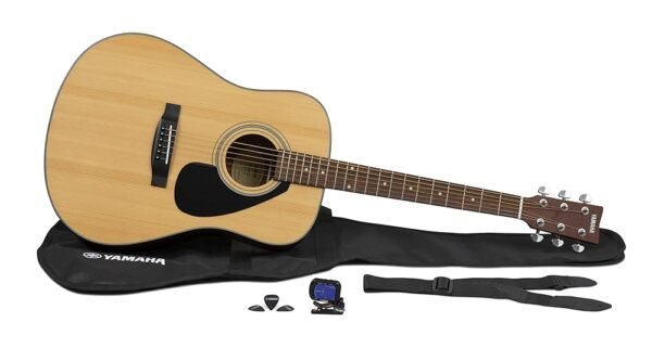 Yamaha GigMaker Standard Acoustic Guitar w/ Gig Bag, Tuner, Strap and Picks - Natural Yamaha GigMaker Standard Acoustic Guitar w/ Gig Bag, Tuner, Strap and Picks - Natural